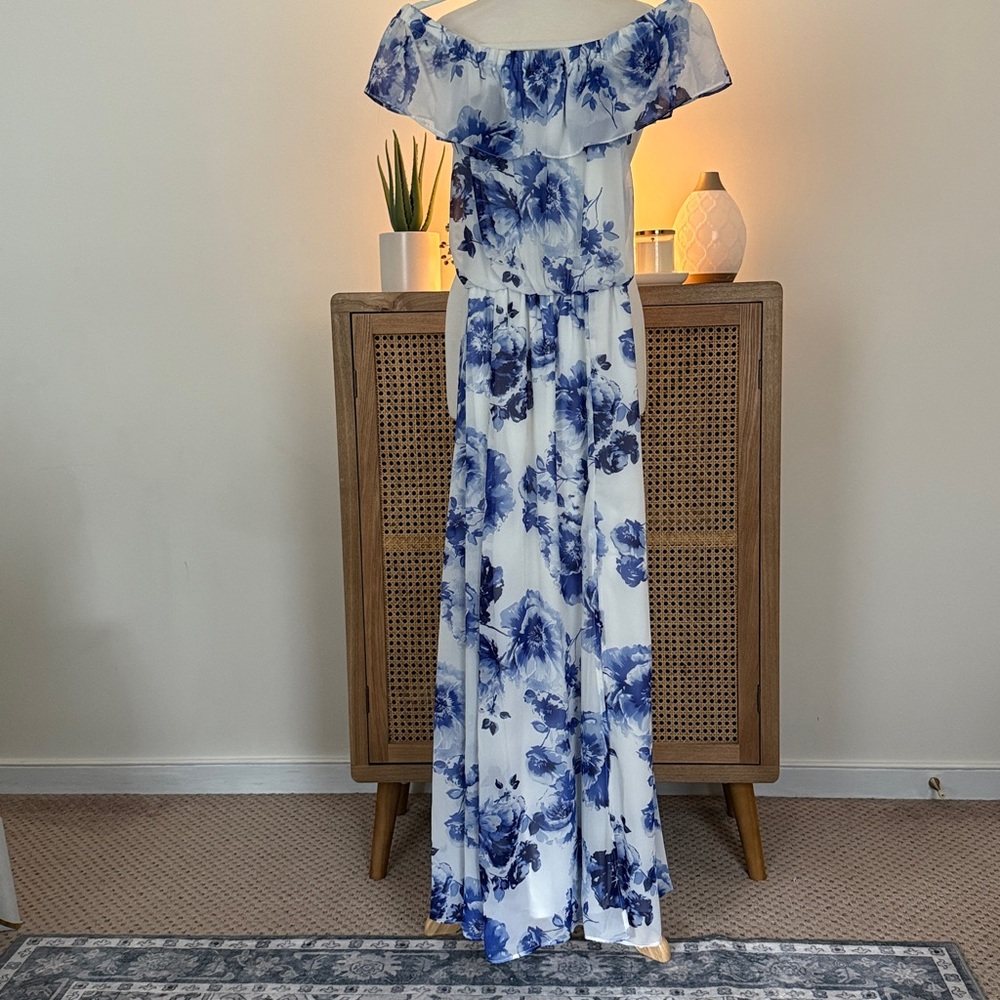 Premier Amour White and Blue Floral Dress